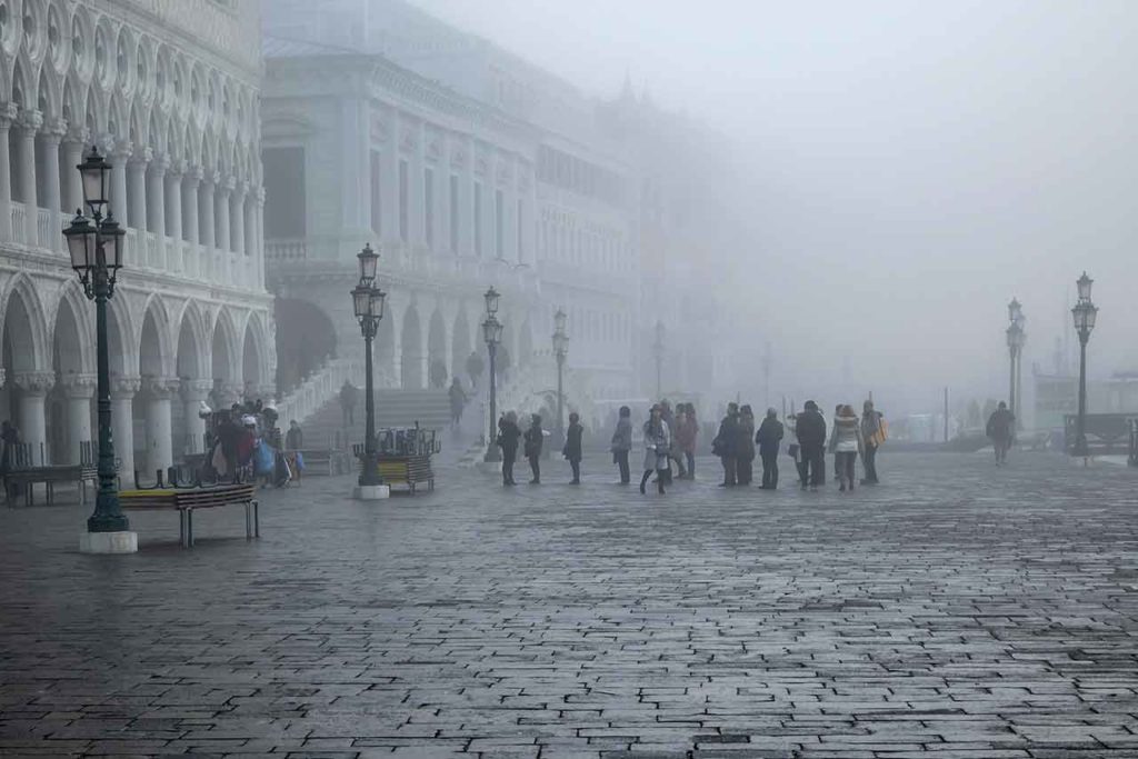 La niebla de Venecia ofrece maravillosos paisajes fotográficos